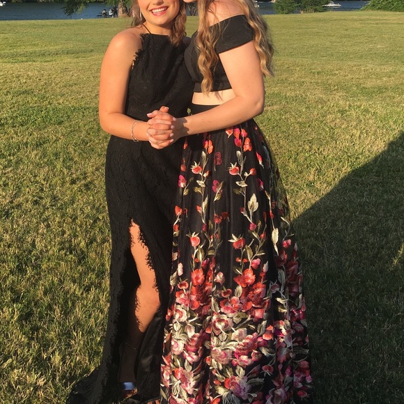 Colorful Flower PROM DRESS - Picture 3 of 3